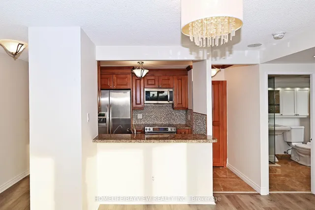 Additional image 17 of 1055 Bay St Unit 1111