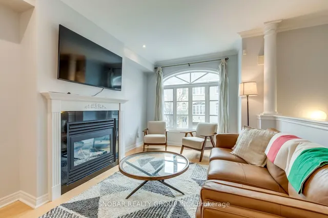 Additional image 7 of 17 James Stock Path