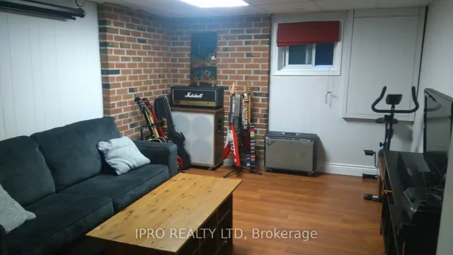 Additional image 9 of 62 Ambleside Dr