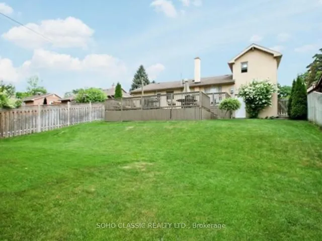 Additional image 17 of 20 Paperbirch Dr