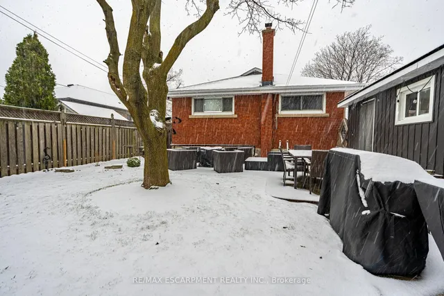 Additional image 44 of 19 East 44th St