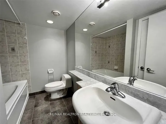 Additional image 11 of 210 Victoria St Unit 2403