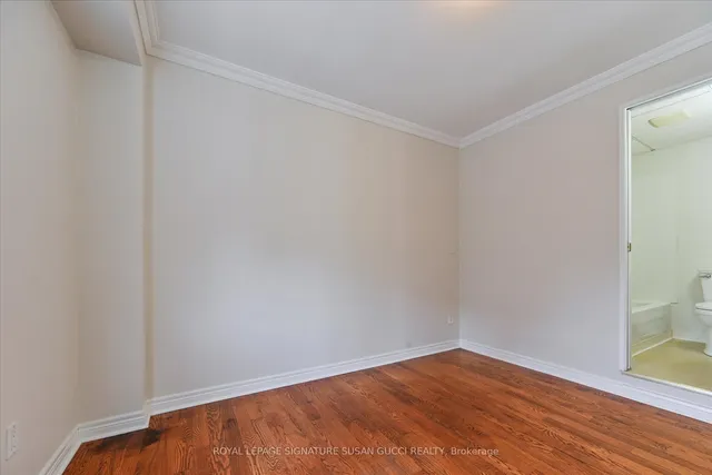 Additional image 9 of 454 Donlands Ave