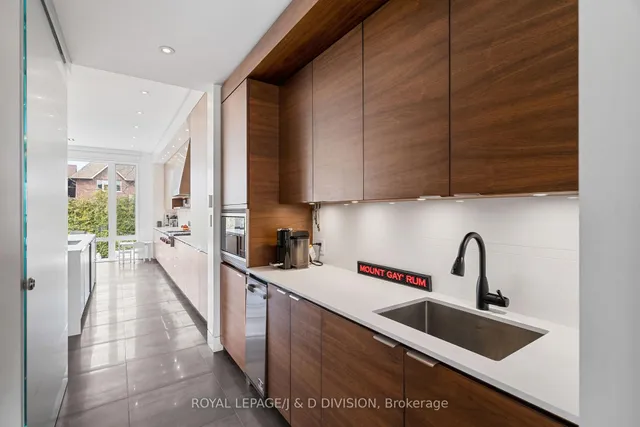 Additional image 12 of 64 Bannockburn Ave