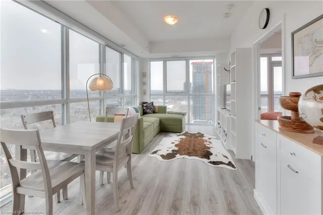 Additional image 14 of 60 Charles St Unit 2608