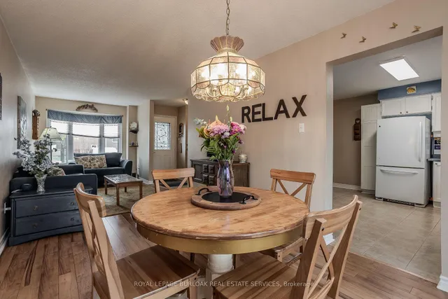 Additional image 10 of 2383 Cotswold Cres