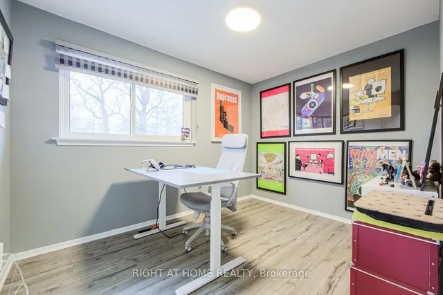 Additional image 25 of 1276 HILLVIEW Cres