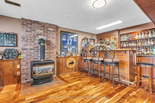 Additional image 17 of 121 Martinglen Cres