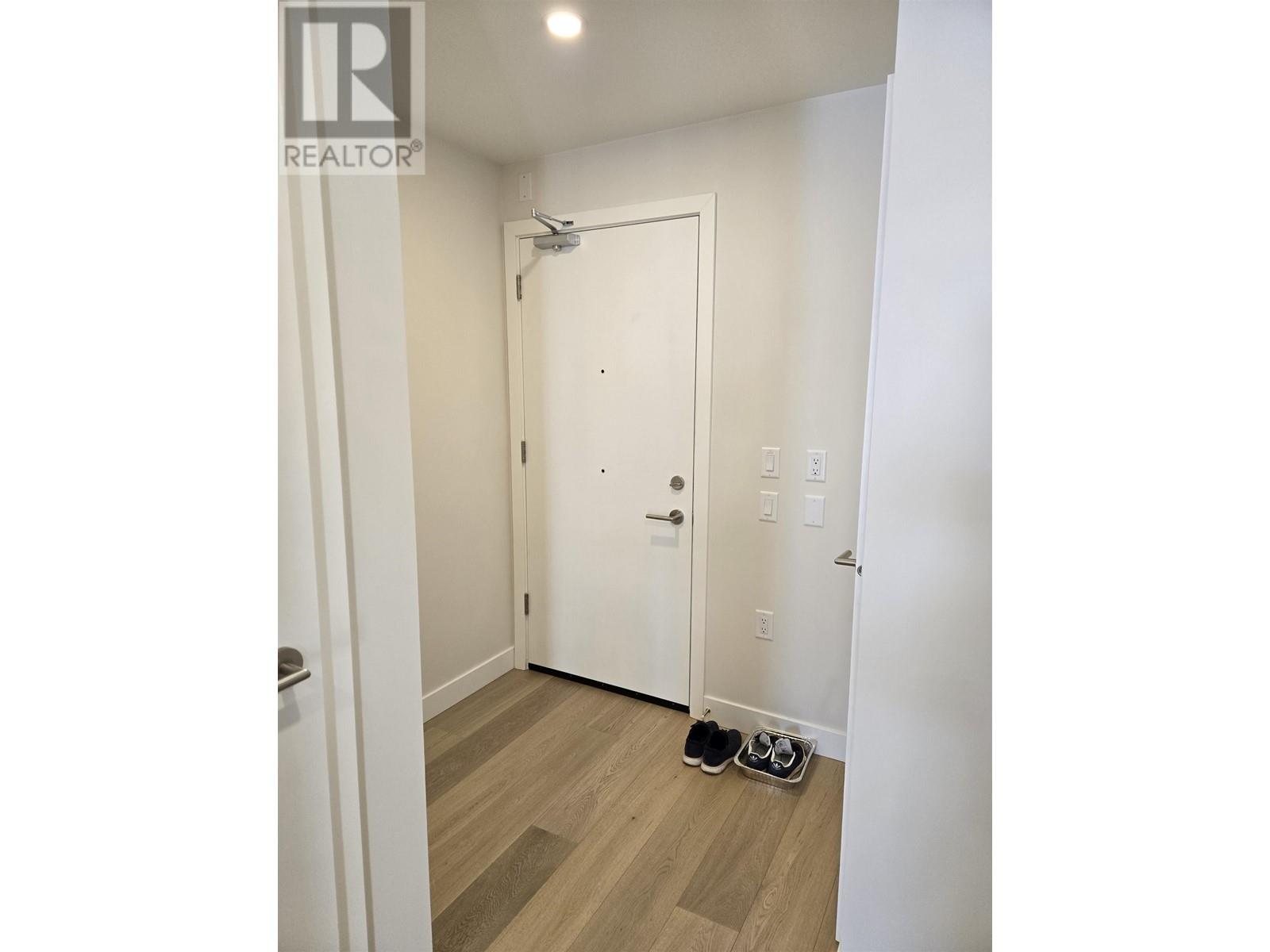 302 5007 ASH STREET|Vancouver, British Columbia V5Z0K9