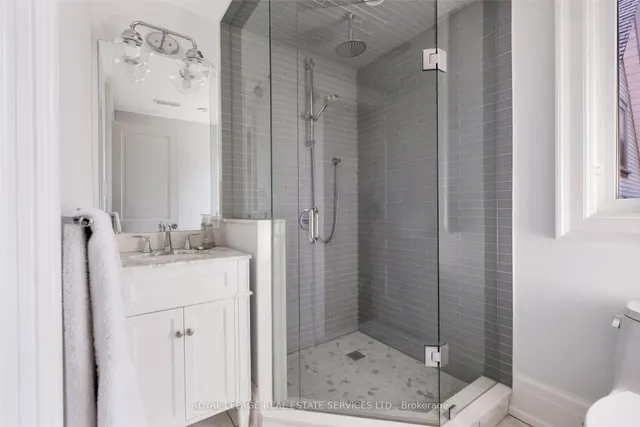 Additional image 22 of 390 Walmer Rd