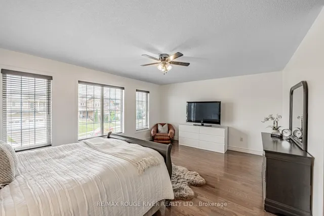 Additional image 32 of 26 Porchlight Rd