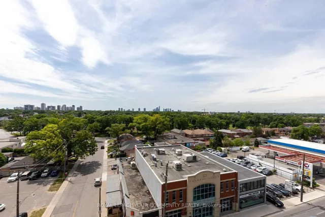 Additional image 27 of 2300 St Clair Ave Unit 805