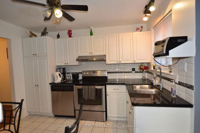 Additional image 19 of 35 Geneva Cres