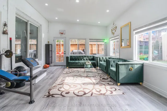 Additional image 24 of 7340 Sigsbee Dr