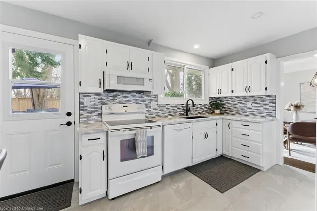 Additional image 14 of 160 Council Cres