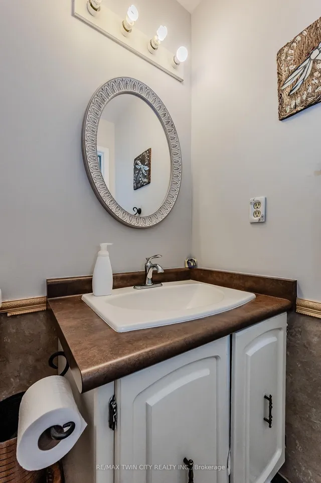Additional image 20 of 136 St Jerome Cres