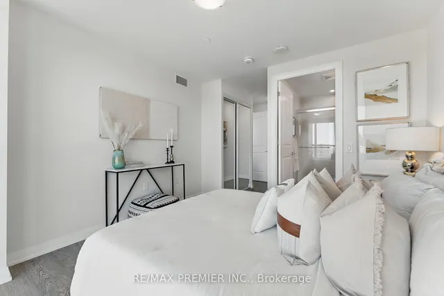 Additional image 12 of 50 Thomas Riley Rd Unit 2409