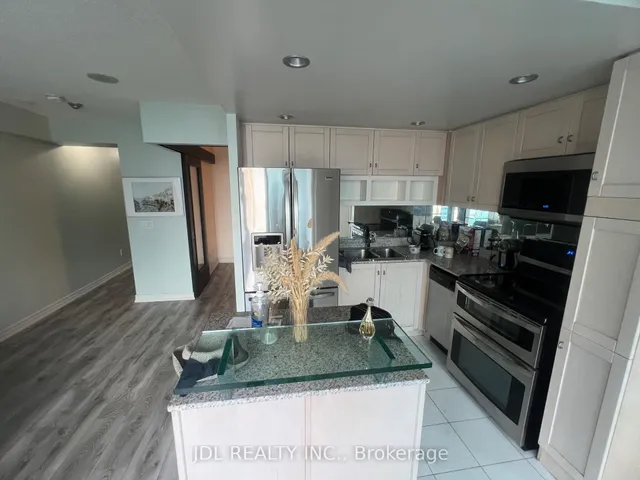 Additional image 7 of 8 York St Unit 1604