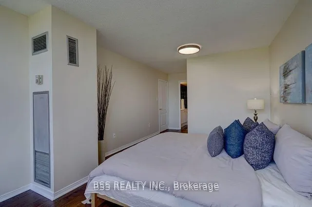 Additional image 22 of 10 Tichester Rd Unit 805