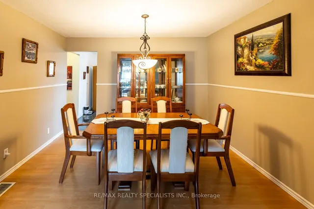 Additional image 19 of 405 Hyacinthe Blvd Unit 83