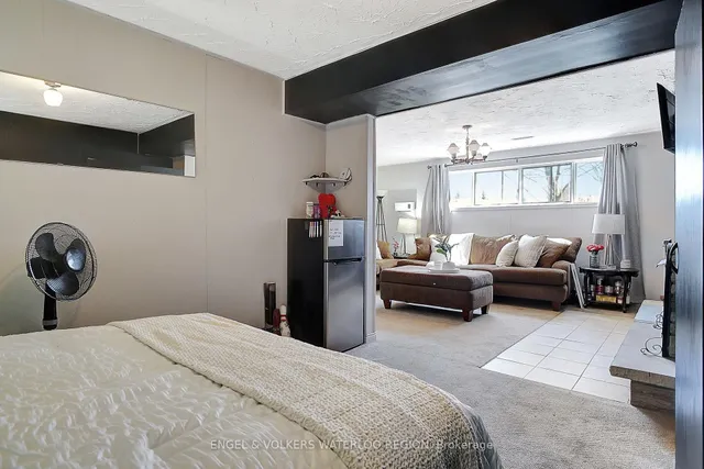 Additional image 32 of 137 Wimbleton Cres