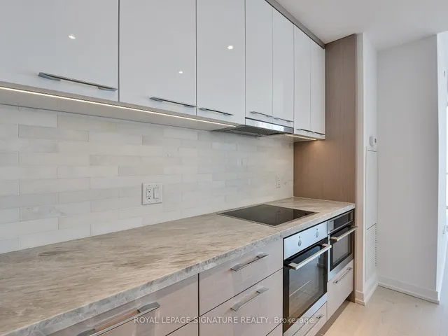 Additional image 7 of 488 University Ave Unit 3805