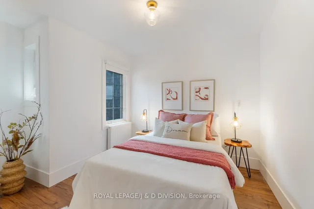 Additional image 21 of 325 Davisville Ave