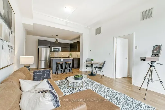 Additional image 20 of 152 Annette St Unit 205