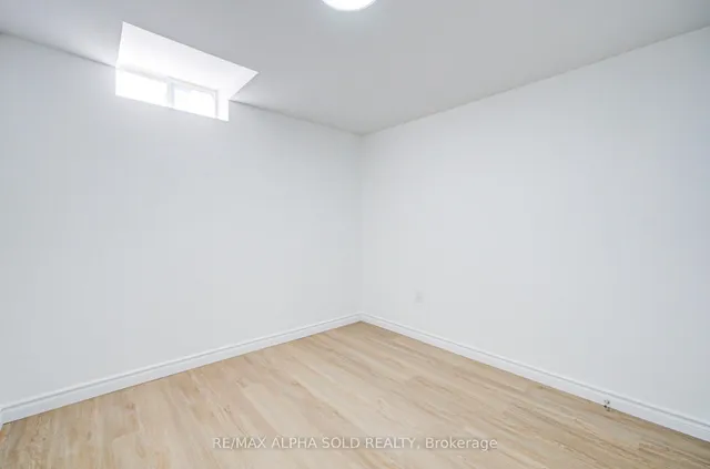 Additional image 46 of 158 Ingleton Blvd