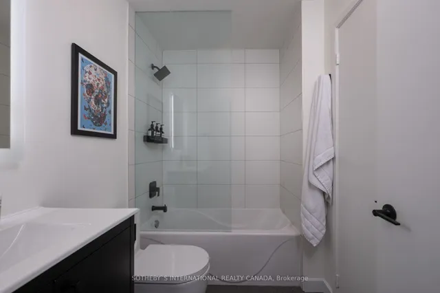 Additional image 20 of 369 Sorauren Ave Unit 402