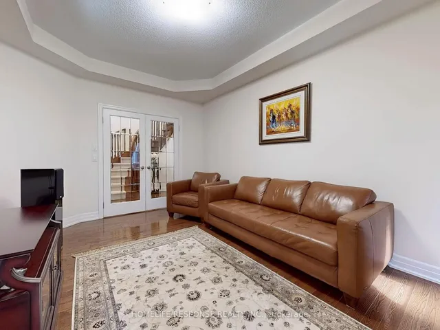 Additional image 10 of 131 KENDALL Dr