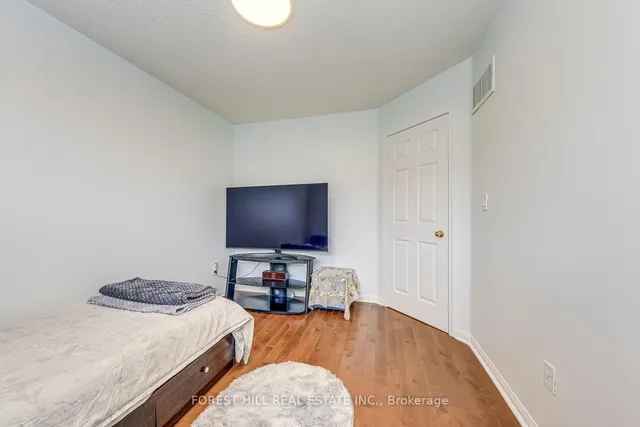 Additional image 28 of 480 Collis Crt