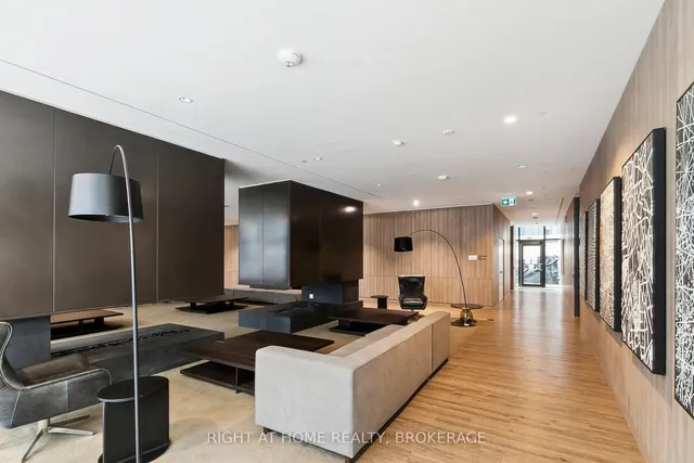 Additional image 19 of 576 Front St Unit 302E