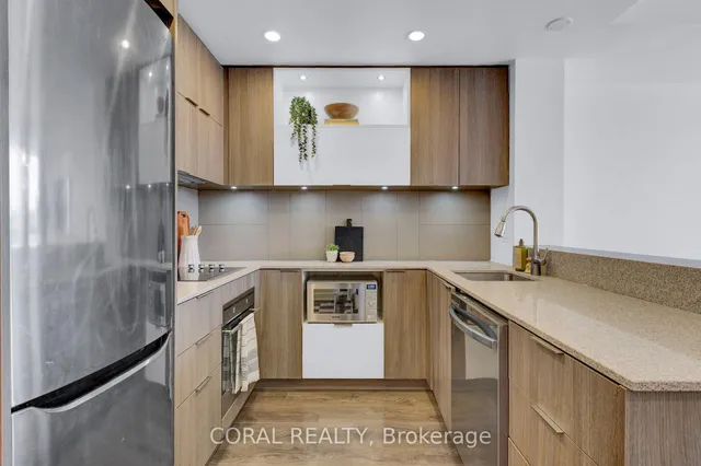 Additional image 13 of 170 Sumach St Unit 523