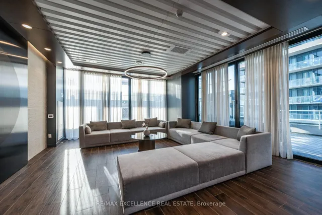 Additional image 38 of 70 Annie Craig Dr Unit 608