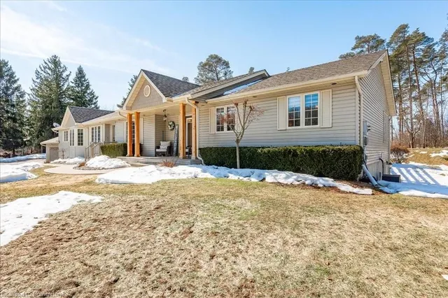 Additional image 3 of 4430 10 Sideroad