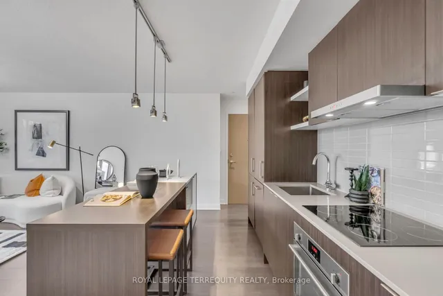 Additional image 11 of 88 Harbour St Unit 3006