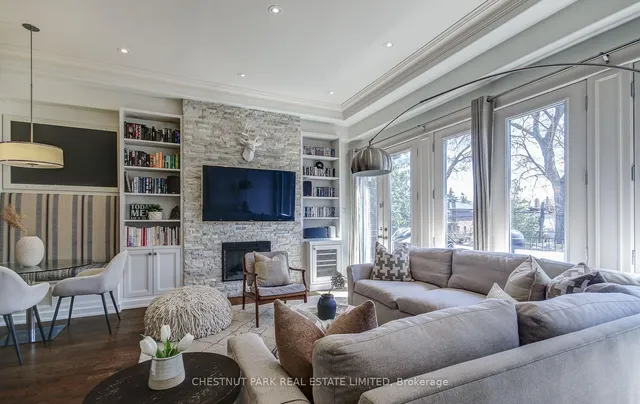 Additional image 21 of 249 Sheldrake Blvd