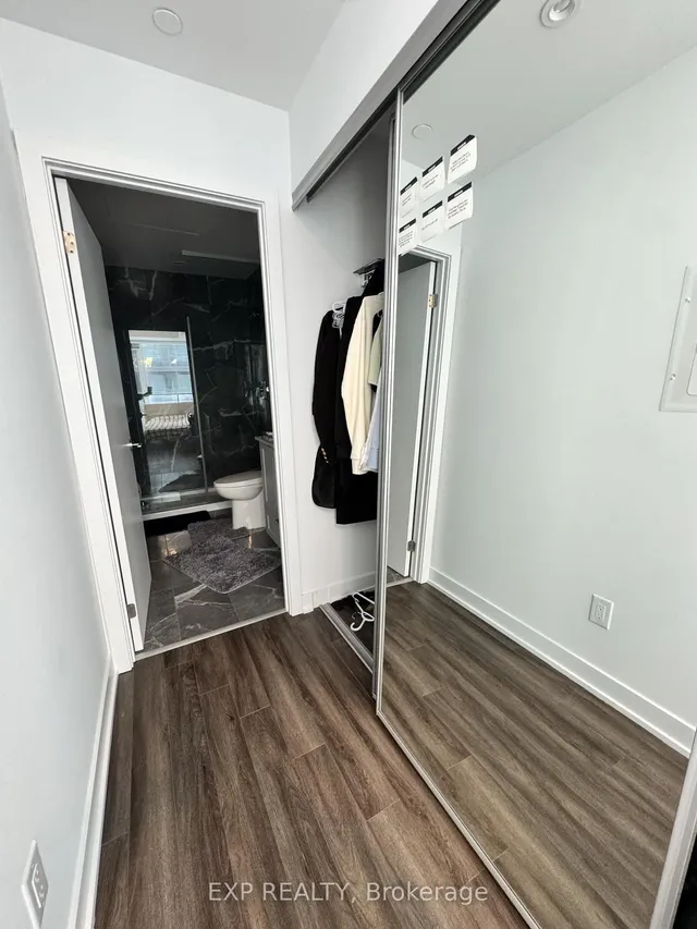 Additional image 9 of 1926 Lakeshore Blvd Unit 3911