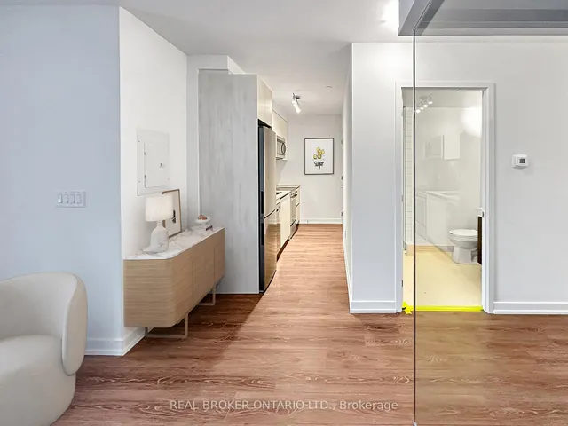 Additional image 3 of 3100 Keele St Unit 443