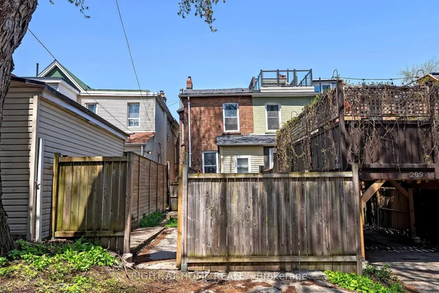 Additional image 22 of 207 Victor Ave