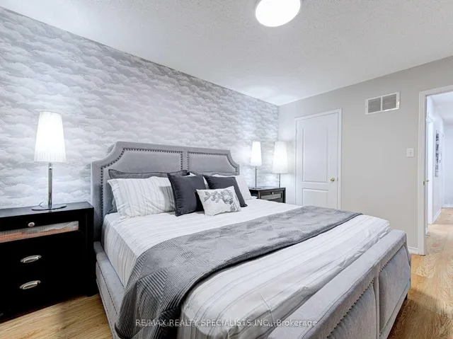 Additional image 23 of 1187 Mcmullen Cres