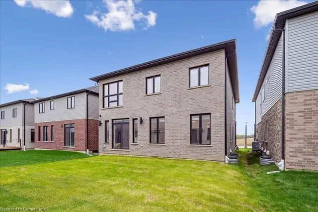 Additional image 39 of 166 Shaded Creek Dr