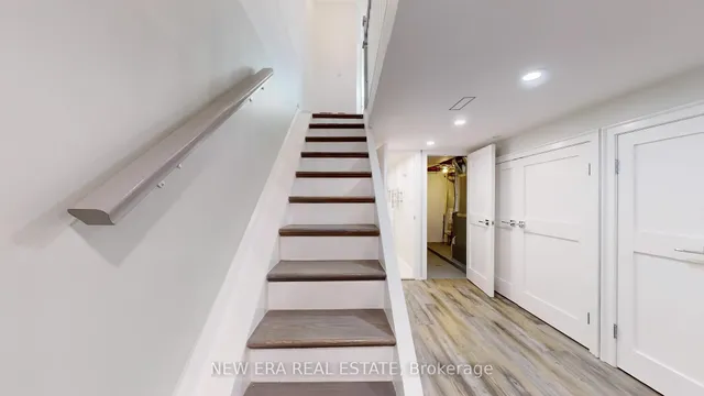 Additional image 27 of 34 Kimbourne Ave