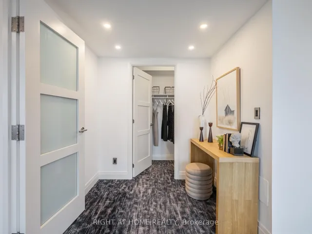 Additional image 17 of 1430 Yonge St Unit 705