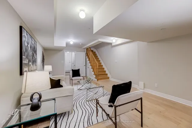 Additional image 37 of 339 Royal York Rd