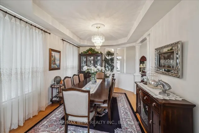 Additional image 3 of 28 Showboat Cres