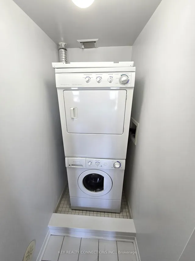 Additional image 22 of 60 Fairwood Circ Unit 79