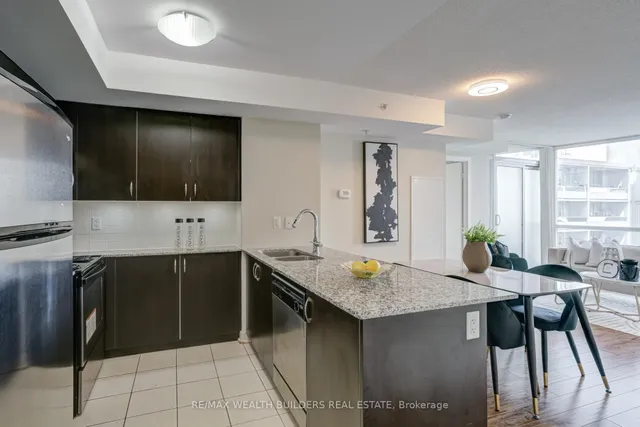 Additional image 8 of 5740 Yonge St Unit 1007