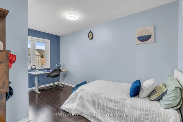 Additional image 32 of 147 Waters Blvd